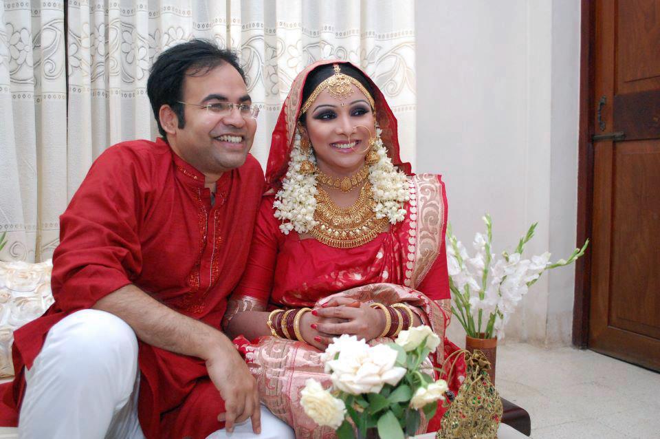 Runa Khan with her husband Eshon Waheed